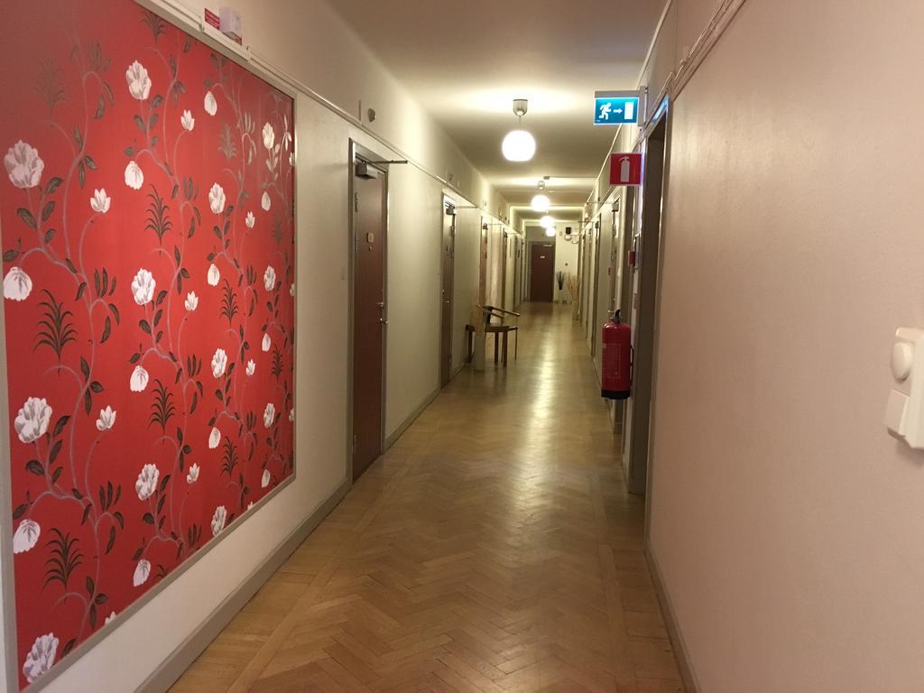 First Hotel City Eskilstuna Esterno foto