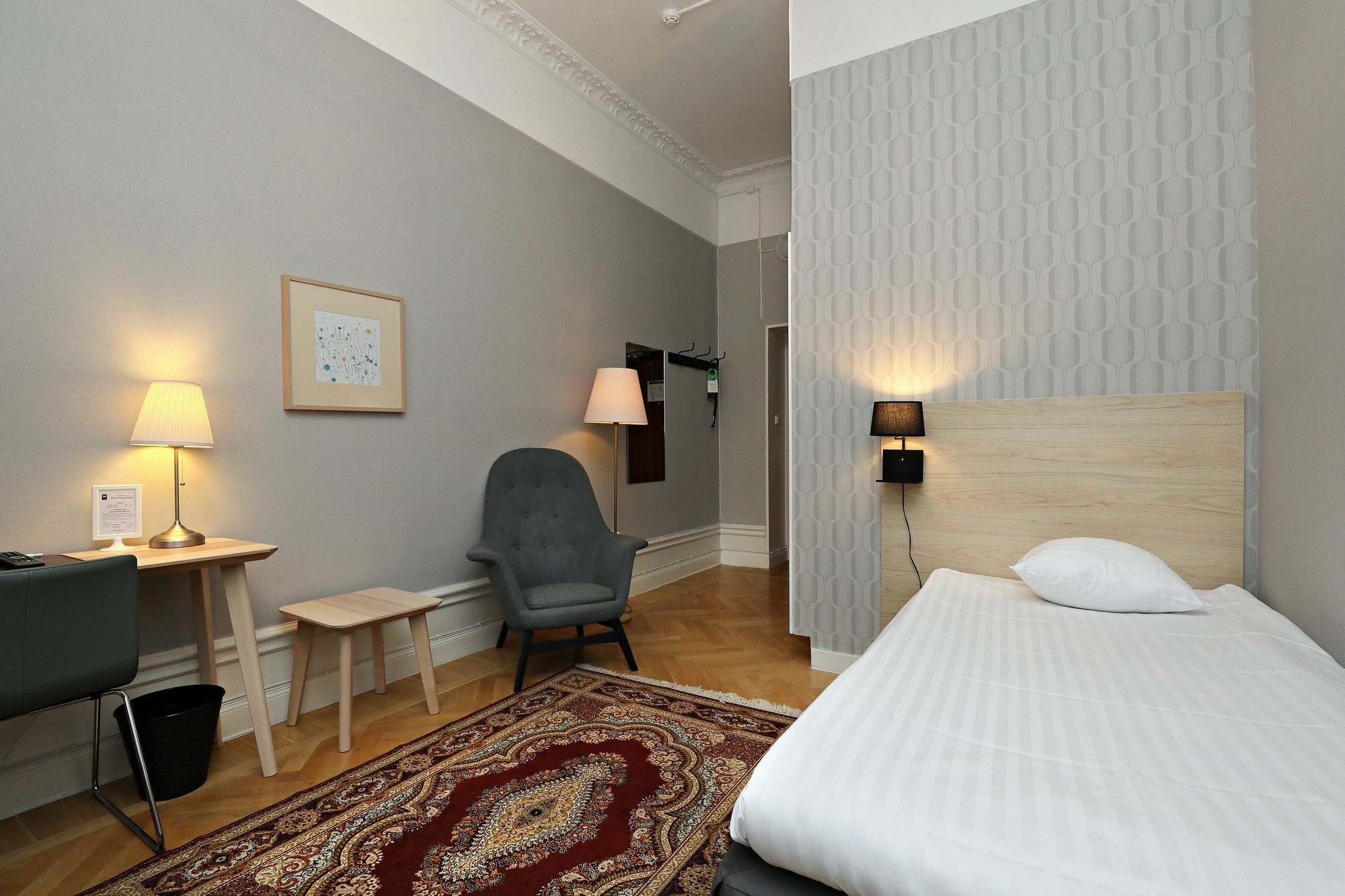 First Hotel City Eskilstuna Esterno foto